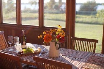 Away In The County Bed And Breakfast Cherry Valley 外观 照片